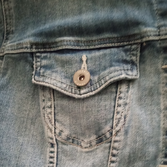 Torrid Trucker Blue Denim Jean Jacket Size 2 2X - Picture 6 of 6